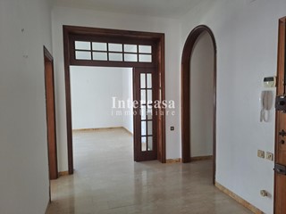 Appartamento in Affitto a Pisa, 1'500&euro;, 150 m², con Box