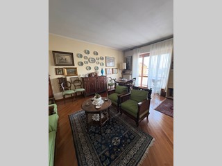 Appartamento in Vendita a Monza, 480'000&euro;, 191 m²