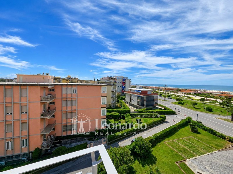 Trilocale in Vendita a Viareggio, 450'000&euro;, 70 m²