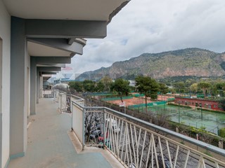 Appartamento in Vendita a Palermo, 535'000&euro;, 261 m²