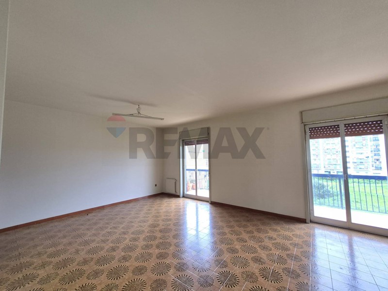 Appartamento in Vendita a Bagheria, 162'000&euro;, 165 m²