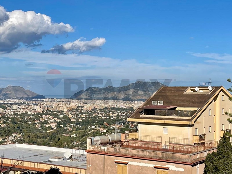 Quadrilocale in Vendita a Monreale, 198'000&euro;, 130 m²