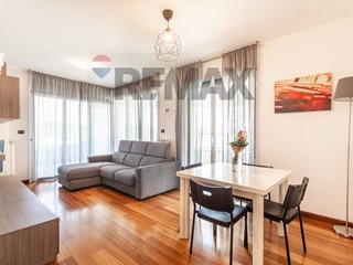 Bilocale in Vendita a Milano, 390'000&euro;, 93 m²
