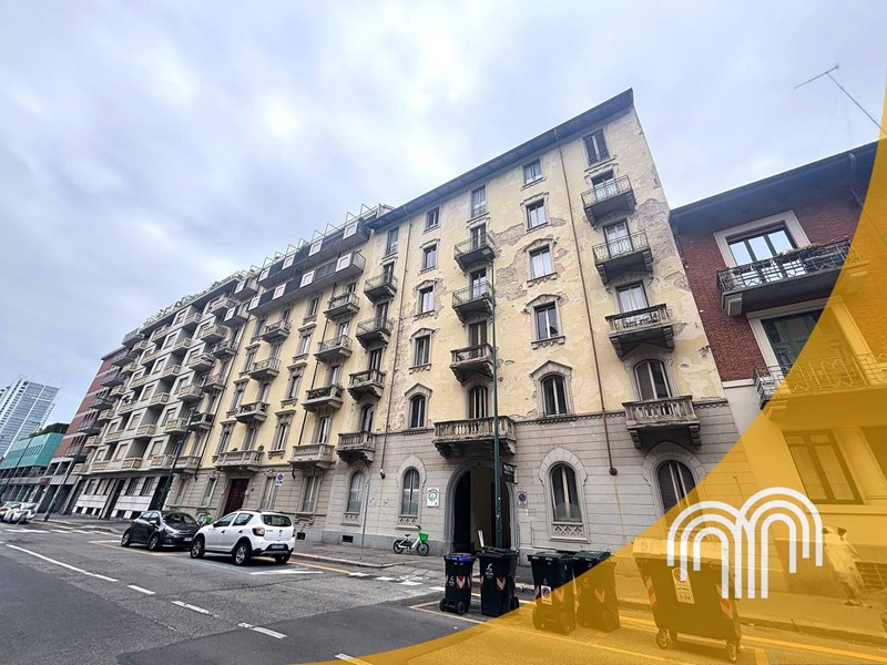 Appartamento in Vendita a Torino, 589'000&euro;, 206 m²