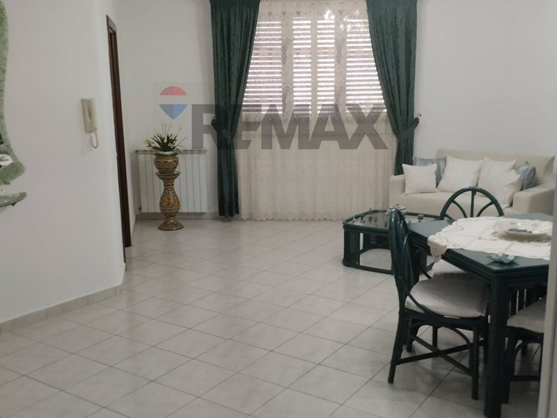 Appartamento in Vendita a Bagheria, 230'000&euro;, 160 m²