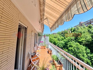 Bilocale in Vendita a Roma, 195'000&euro;, 72 m²