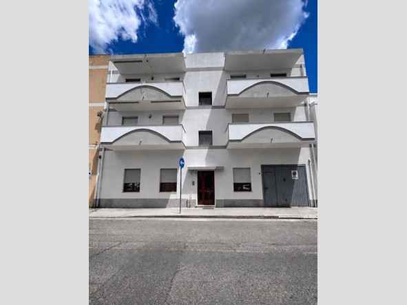 Quadrilocale in Vendita a Cagliari, 120'000&euro;, 81 m²