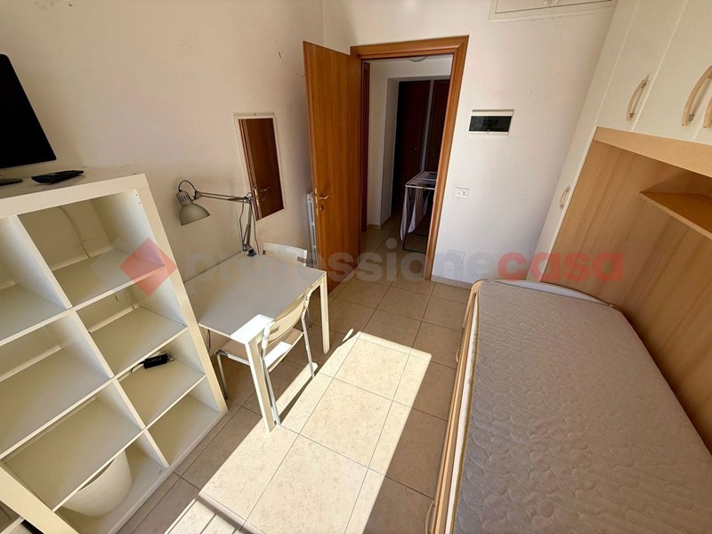 Quadrilocale in Vendita a Roma, 189'000&euro;, 85 m²