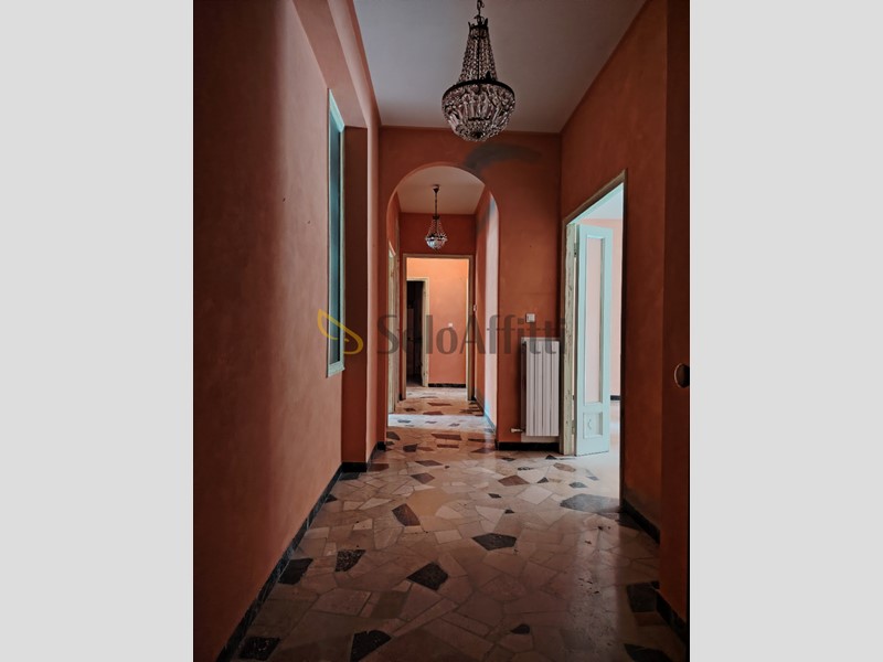 Quadrilocale in Affitto a Macerata, zona Zona Convitto, 650&euro;, 100 m²