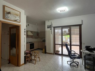 Quadrilocale in Vendita a Senigallia, zona Borgo Ribeca, 285'000&euro;, 79 m², con Box