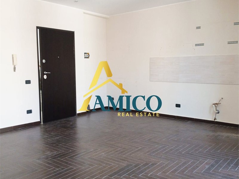 Quadrilocale in Vendita a Bagheria, 85'000&euro;, 83 m²