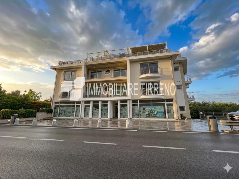 Bilocale in Vendita a Montignoso, 195'000&euro;, 68 m²