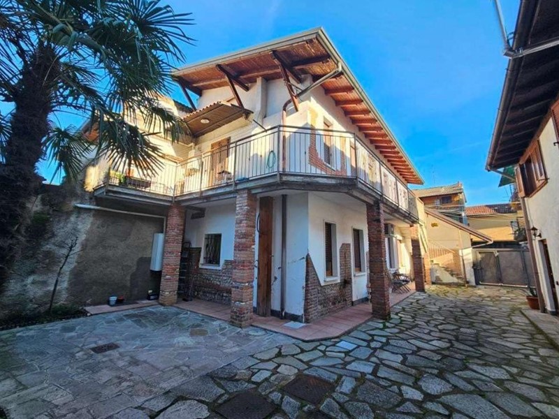 Quadrilocale in Vendita a Pogliano Milanese, 85'800&euro;, 102 m², con Box