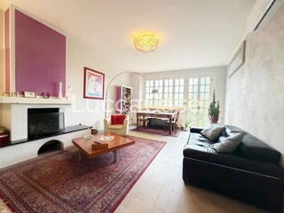 Appartamento in Vendita a Lucca, zona Meati, 260'000&euro;, 85 m², arredato