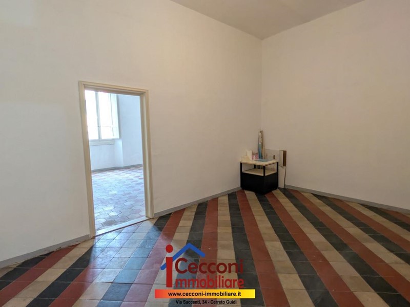Trilocale in Vendita a Lamporecchio, 80'000&euro;, 80 m²