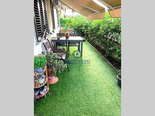Appartamento in Vendita a Massa e Cozzile, zona Margine Coperta, 138'000&euro;, 96 m², arredato