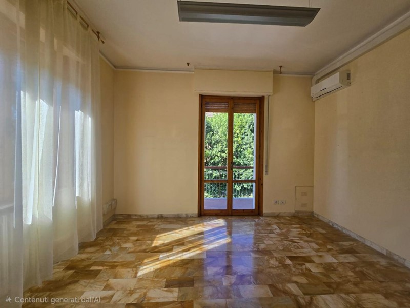 Quadrilocale in Vendita a Monteriggioni, zona Montarioso, 275'000&euro;, 125 m²