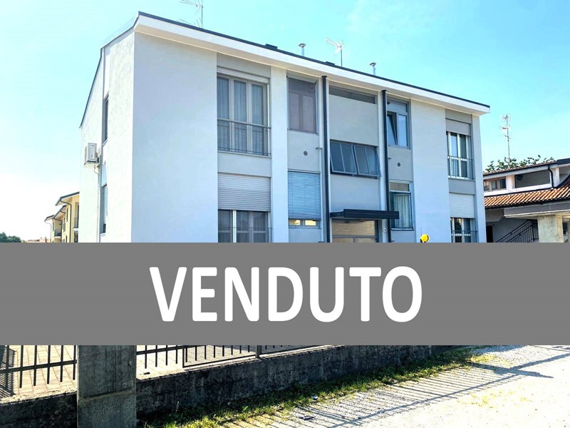 Bilocale in Vendita a Arcore, 65'000&euro;, 55 m²