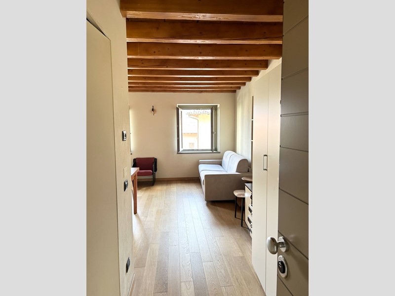 Monolocale in Affitto a Clusone, 38 m²