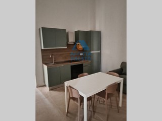 Trilocale in Affitto a Empoli, 800&euro;, 70 m²