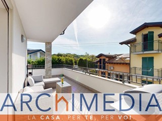 Trilocale in Vendita a Malnate, 315'000&euro;, 175 m²