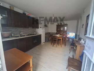 Bilocale in Vendita a Siracusa, 35'000&euro;, 40 m²