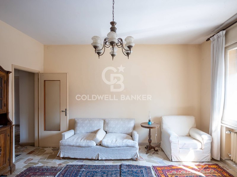 Quadrilocale in Vendita a Rovigo, 88'000&euro;, 85 m²
