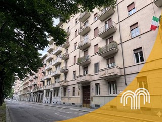 Quadrilocale in Vendita a Torino, 159'000&euro;, 110 m²
