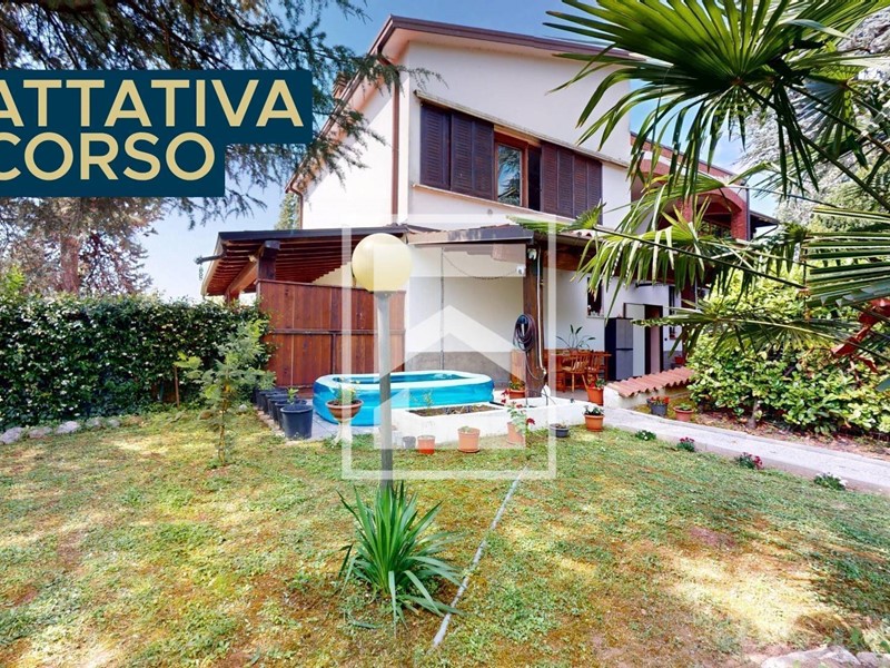Trilocale in Vendita a Desenzano del Garda, 249'000&euro;, 80 m²