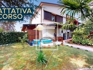 Trilocale in Vendita a Desenzano del Garda, 249'000&euro;, 80 m²