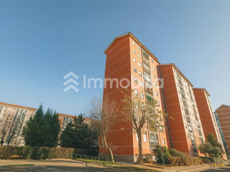 Appartamento in Vendita a Torino, 229'000&euro;, 140 m²
