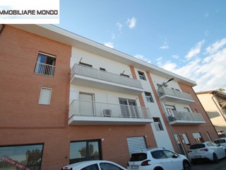 Trilocale in Affitto a Campomarino, 550&euro;, 85 m²