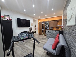 Trilocale in Vendita a Roma, 259'000&euro;, 80 m²