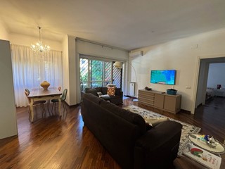 Bilocale in Vendita a Roma, 355'000&euro;, 90 m²