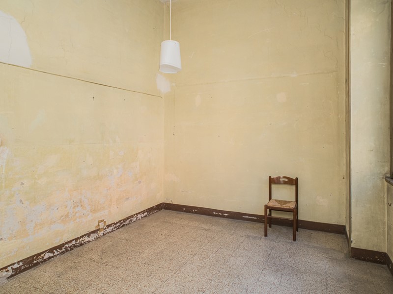 Quadrilocale in Vendita a Roma, 398'000&euro;, 131 m²