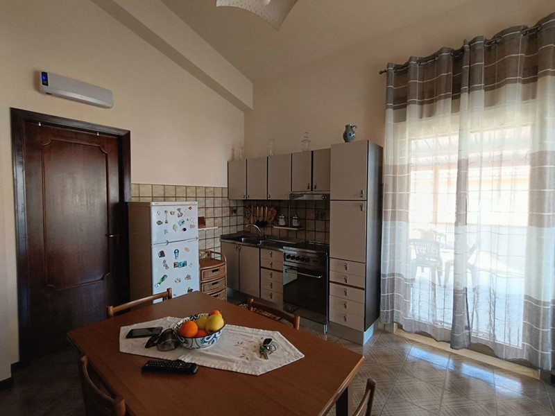 Trilocale in Vendita a Barcellona Pozzo di Gotto, 105'000&euro;, 90 m²