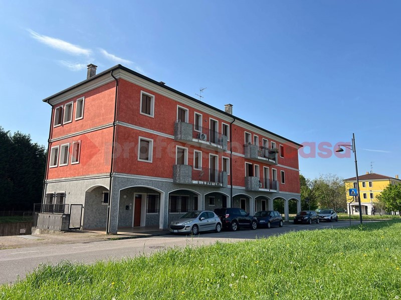 Trilocale in Vendita a Montagnana, 138'000&euro;, 85 m²