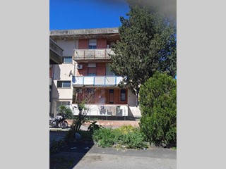 Appartamento in Vendita a San Pietro Clarenza, 55'000&euro;, 118 m²