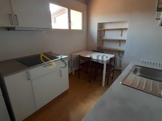 Bilocale in Affitto a Brescia, zona Brescia Antica, 700&euro;, 53 m², arredato
