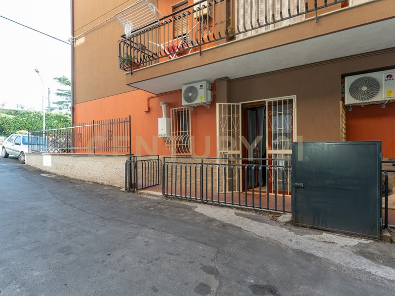 Bilocale in Affitto a San Giovanni la Punta, 550&euro;, 50 m², arredato
