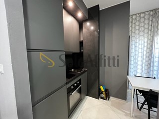 Trilocale in Affitto a Modena, 800&euro;, 50 m²