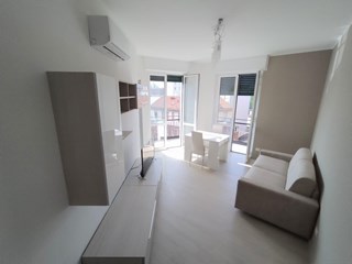 Quadrilocale in Affitto a Milano, zona Bicocca, 1'500&euro;, 90 m², arredato