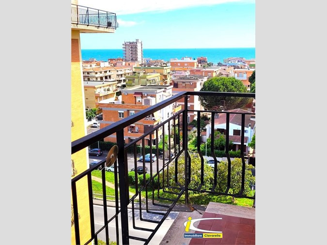 Trilocale in Vendita a Ladispoli, 179'000&euro;, 75 m²