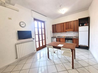 Trilocale in Vendita a Viareggio, 250'000&euro;, 60 m², arredato