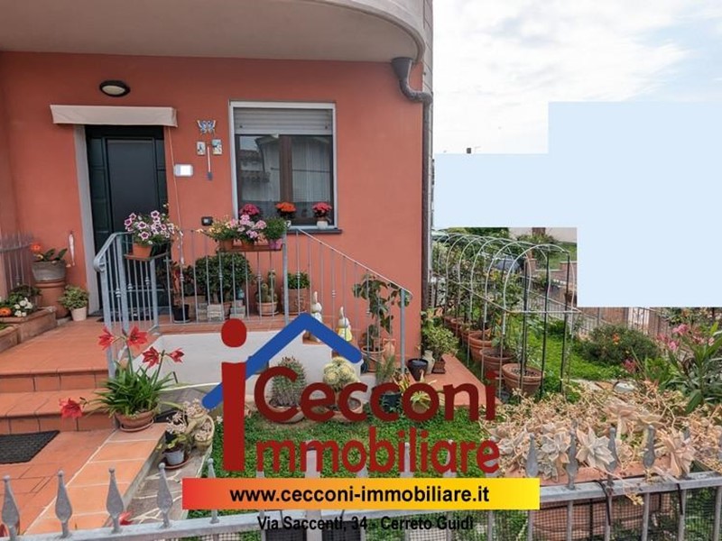 Appartamento in Vendita a Cerreto Guidi, 250'000&euro;, 90 m², arredato, con Box
