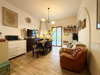 Trilocale in Vendita a Cecina, 194'000&euro;, 69 m²