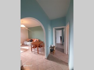 Appartamento in Vendita a Pisa, 185'000&euro;, 93 m², arredato