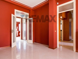 Quadrilocale in Vendita a Palermo, 240'000&euro;, 135 m²