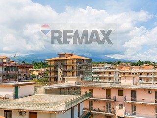 Appartamento in Vendita a Acireale, 116'000&euro;, 115 m²