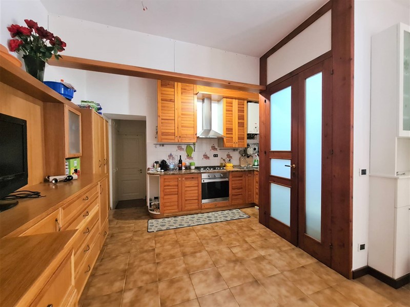 Quadrilocale in Affitto a Catanzaro, 250&euro;, 100 m²